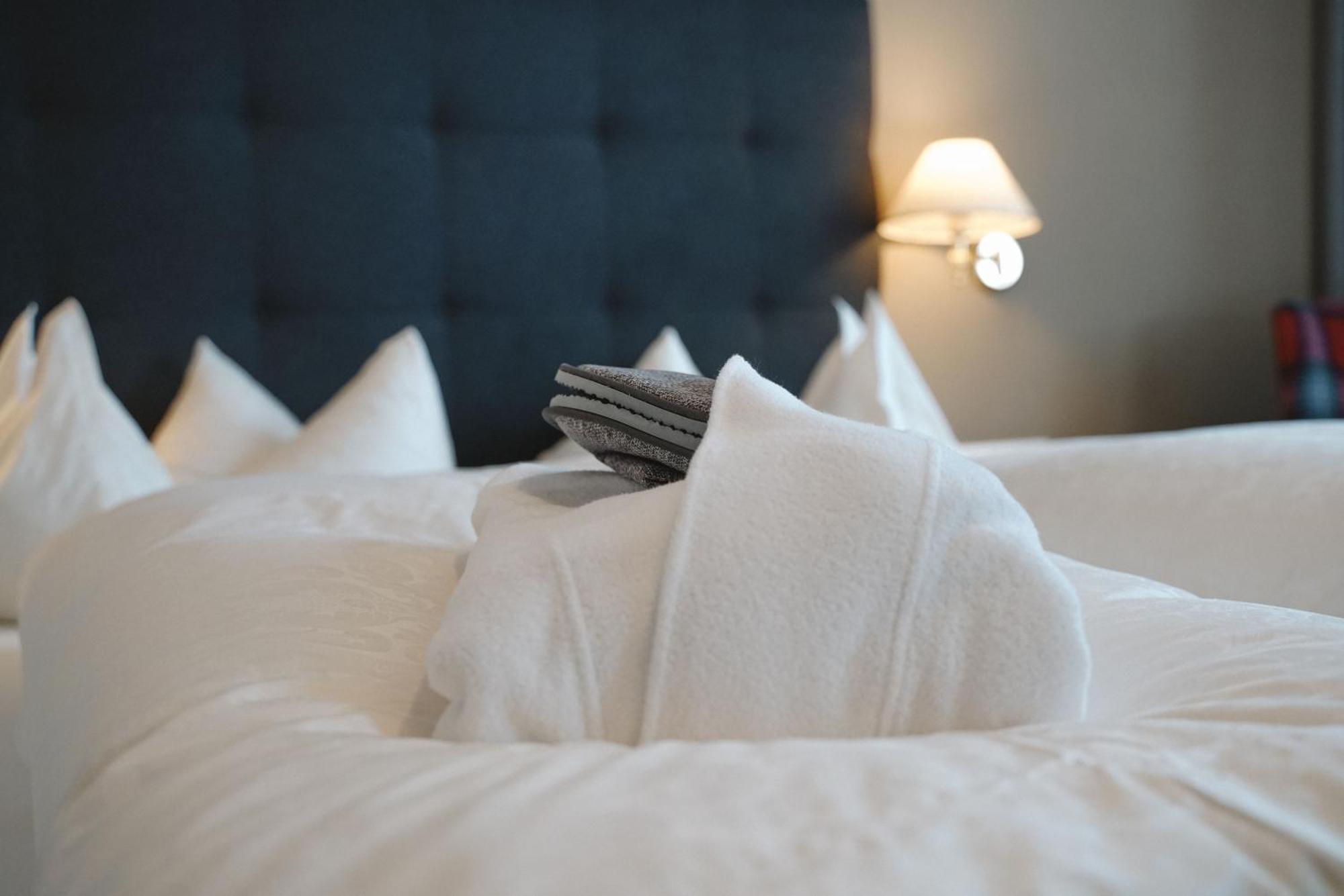 Hotel Acerina Superior Лех Экстерьер фото